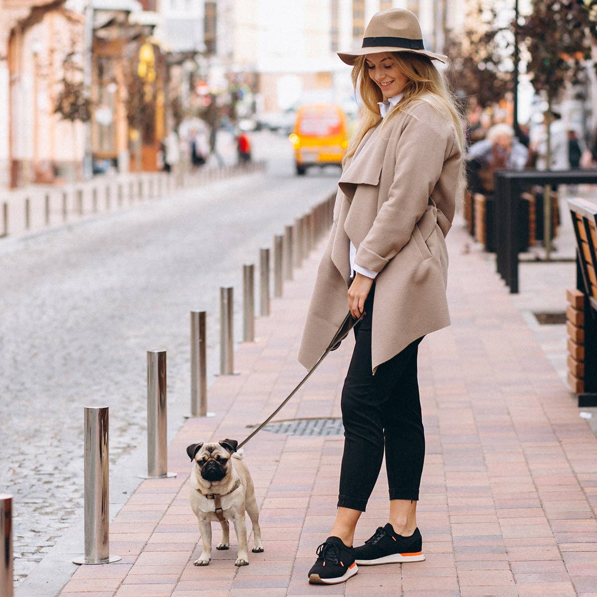 Dogline - Soft Leather Round Lead