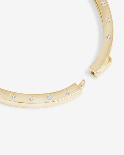 Ashley Lock Cuff 6mm - Gold|White Diamondettes