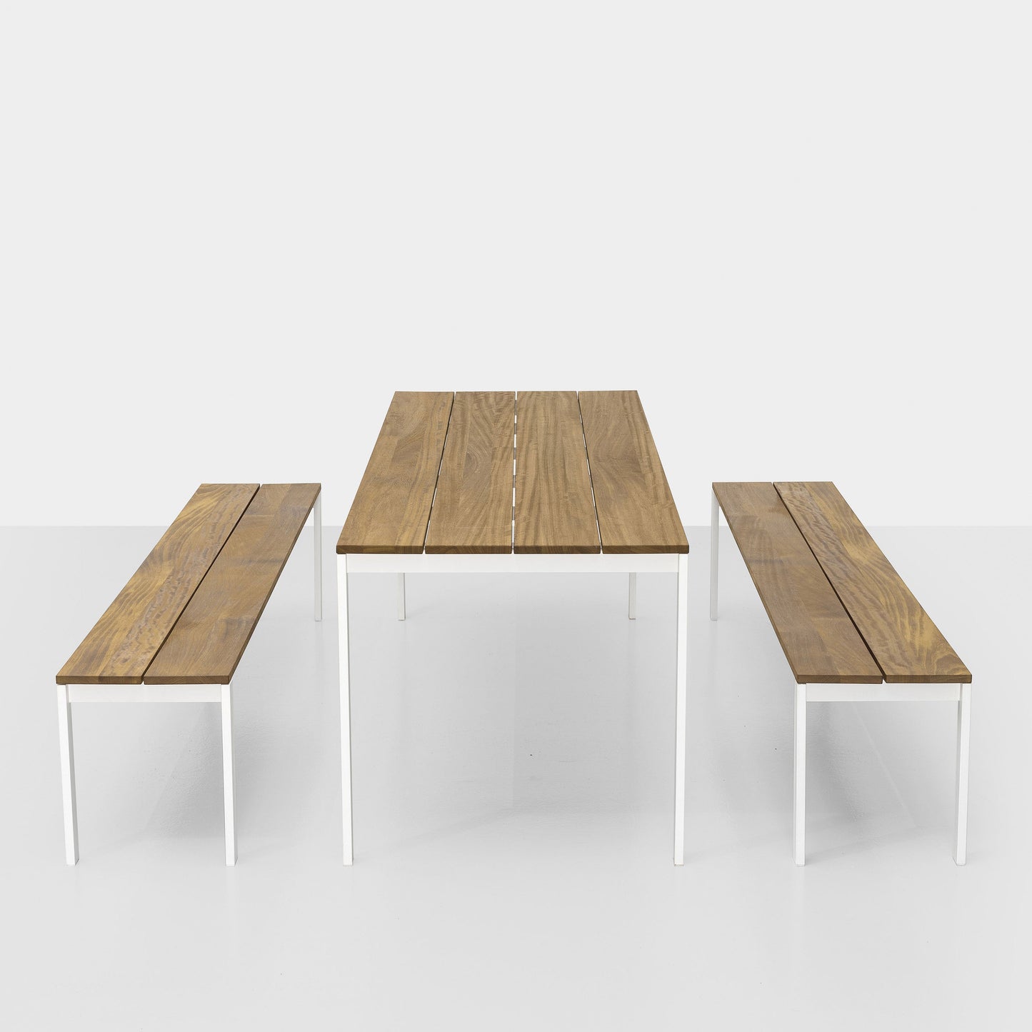 be-Easy Slatted Outdoor Dining Table