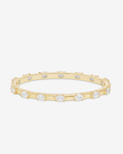 She's on Point Station Cuff - Gold|White Diamondettes