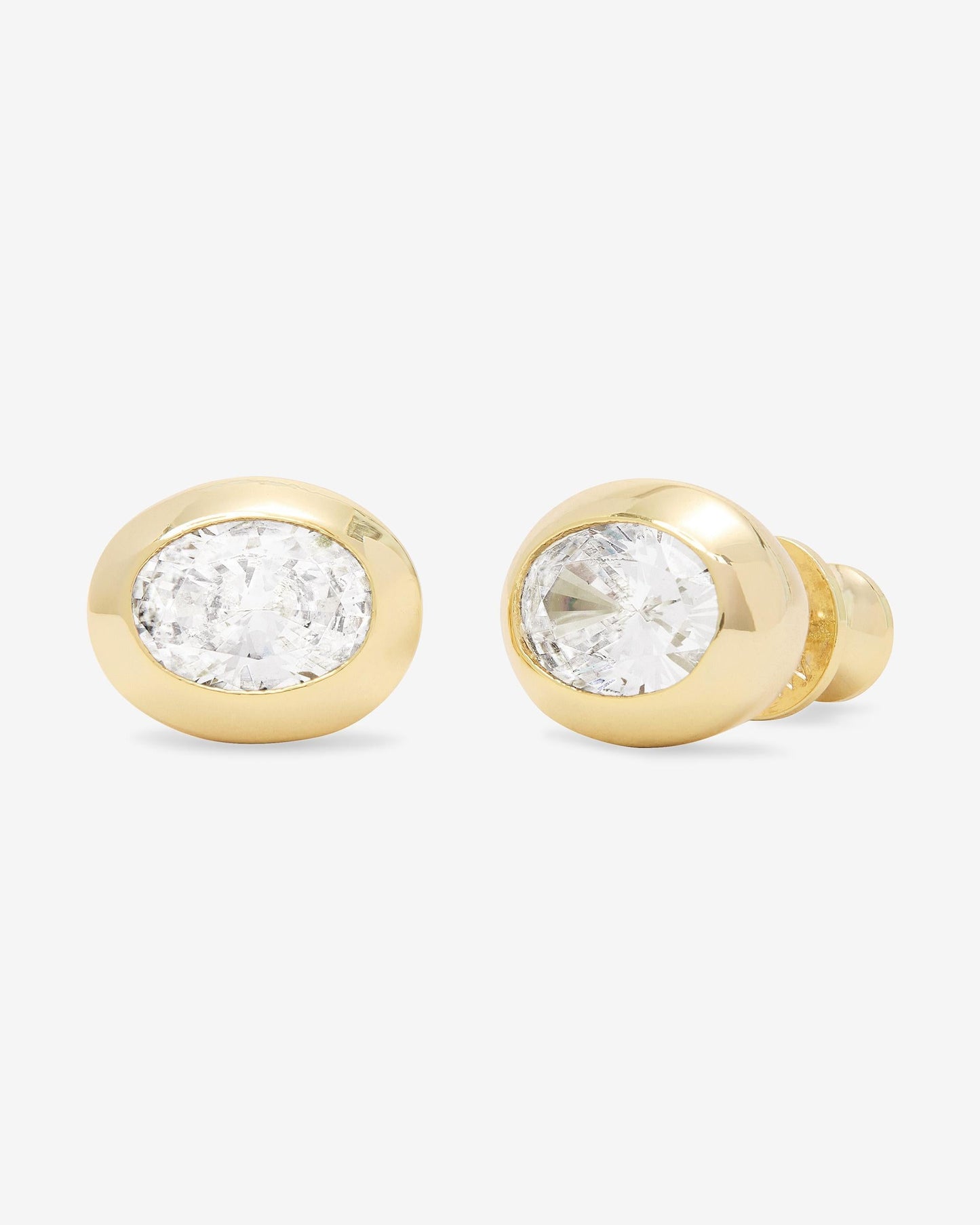 She's a Boss Studs 8mm - Gold|White Diamondettes