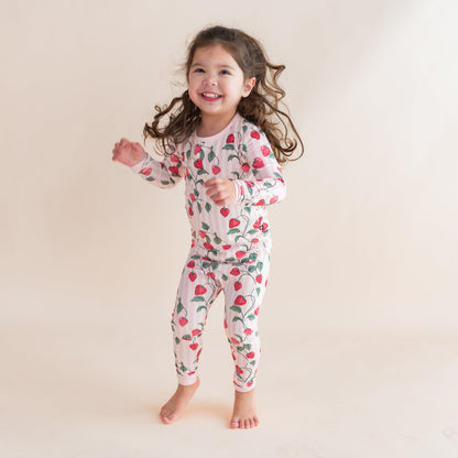 Long Sleeve Pajamas in Strawberry Fields