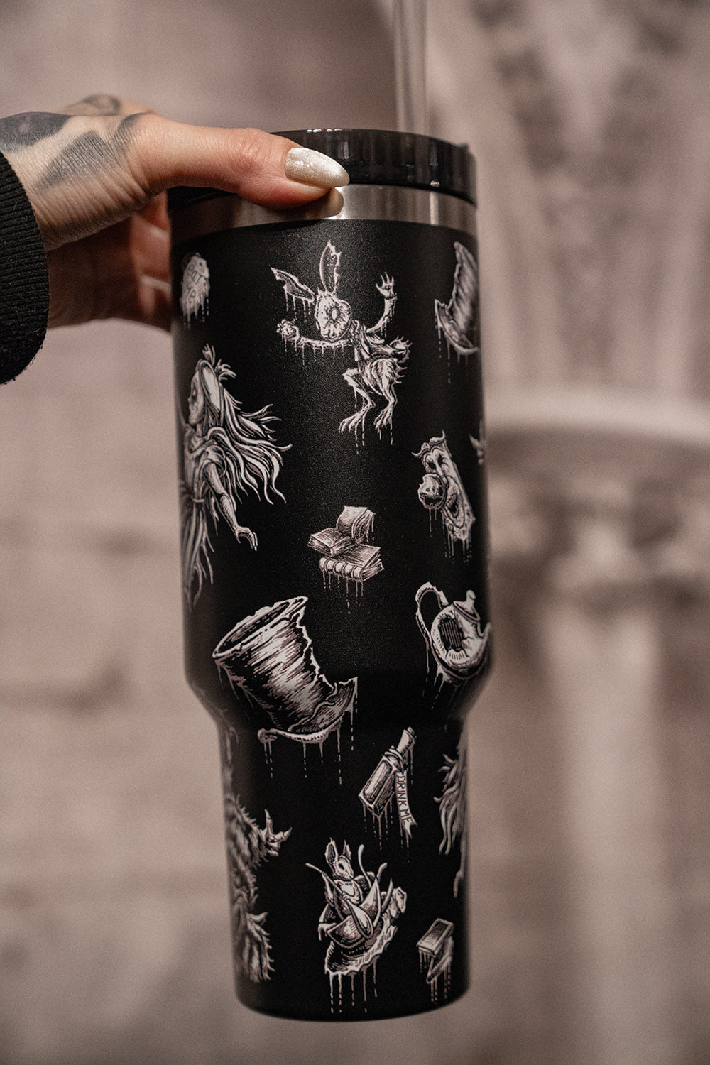 Alice in Wonderland 40oz Tumbler