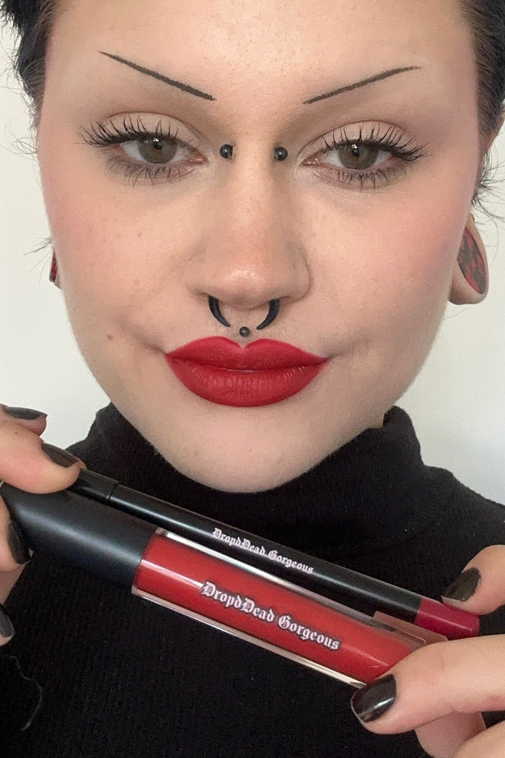 Big Bad Wolf Liquid Lip & Liner Kit [Cherry Red]