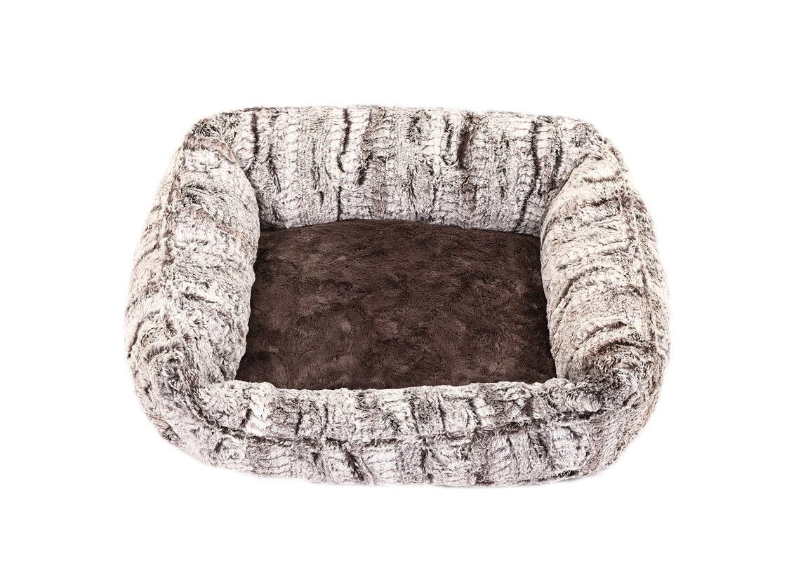 Gator with Grey Mink Lounge Bed: Small
