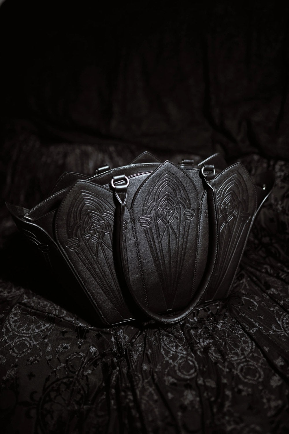 Crucis Umbra Bag